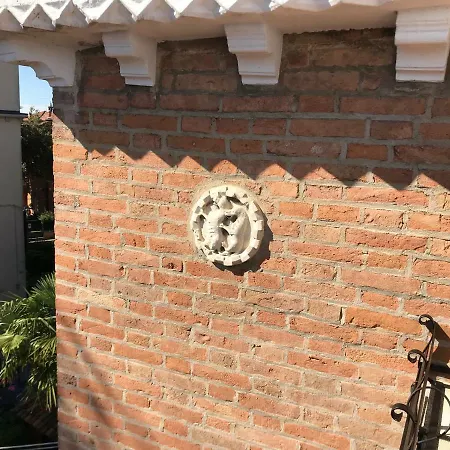 Maison Claudia Al Lägenhet